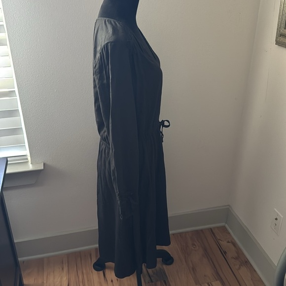 Old Navy black V long sleeves crochet detailing waist ties dress Sz L Tall new - Picture 3 of 8